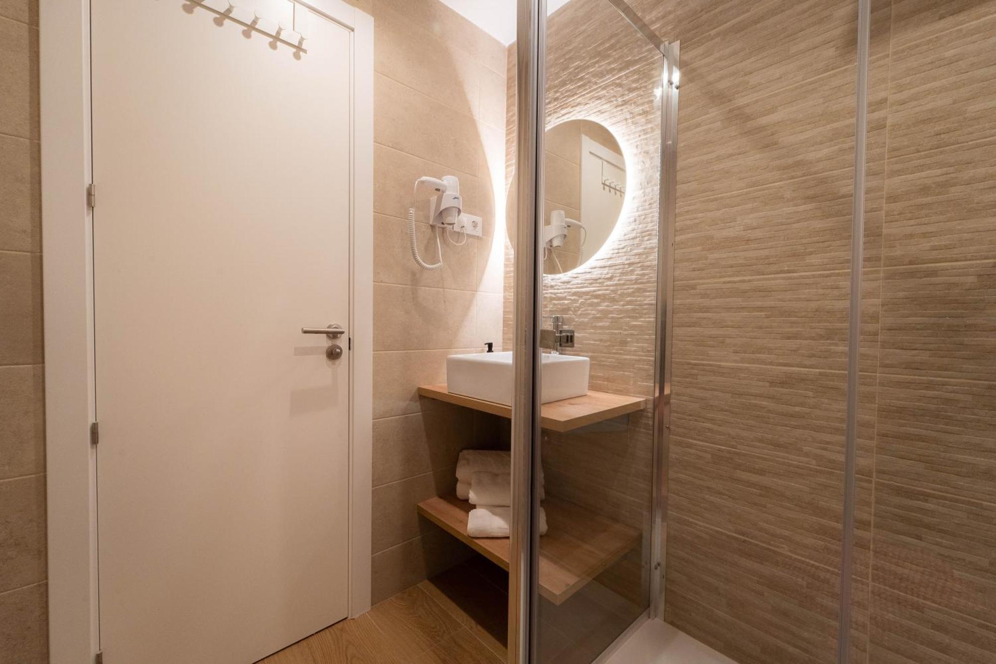 I'M Room Suites Nuevos Ministerios - Bernabeu 'Digital Access' Madrid Bilik gambar